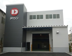 金型メンテナンス(本社工場別館)